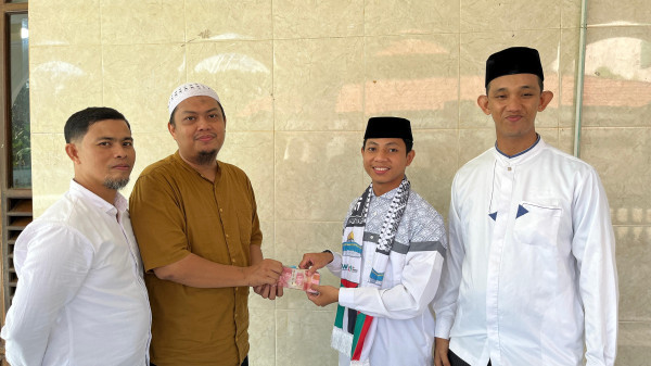 Dari Sinjai untuk Palestina: WIZ Terima Amanah Donasi dari Komunitas STIKA